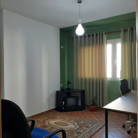 2 Bedr Apartment Tirana